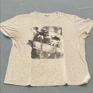 Xersion Beige Graphic Tee - Short Sleeve